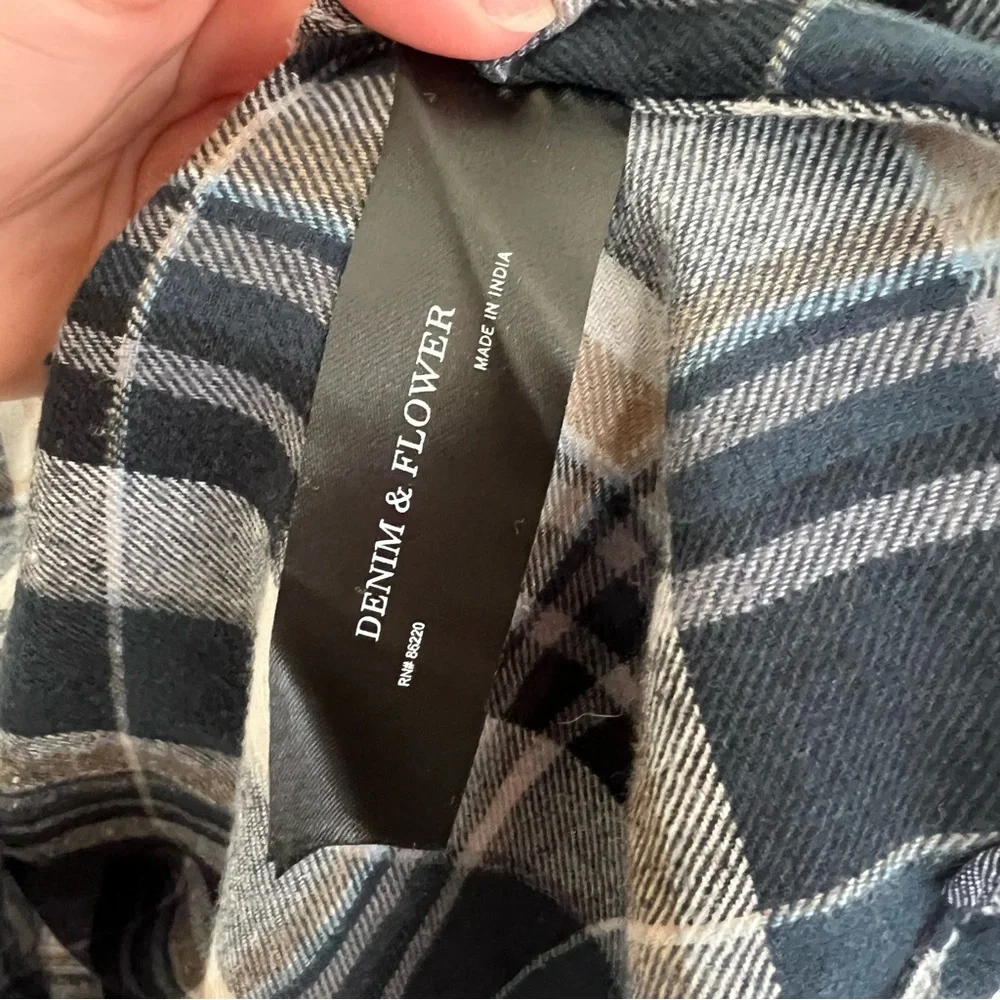 Denim & Flower Flannel Button Down Men’s XL - Picture 6 of 10